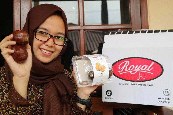 Sepasang Buah Zuriat