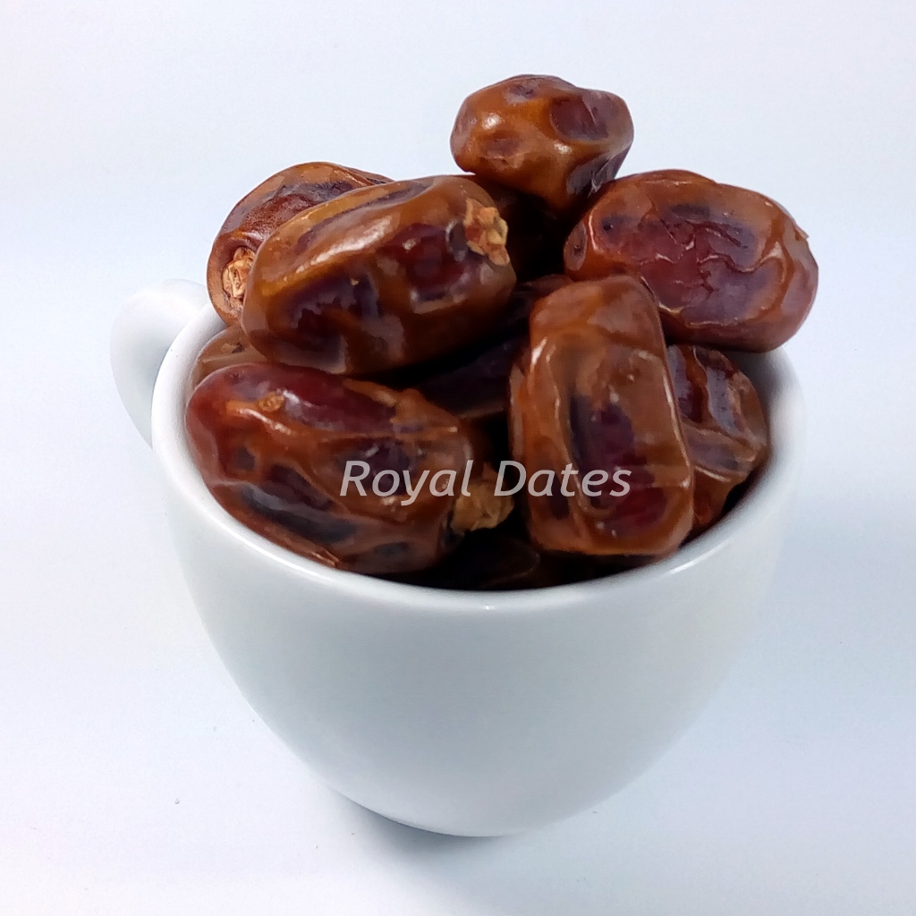 Royal Dates Kurma Khalas 500 Gram kurma royal khalas 500 gram kurma royal dates Royal Dates Kurma Khalas 500 Gram kurma royal khalas 500 gram kurma royal dates